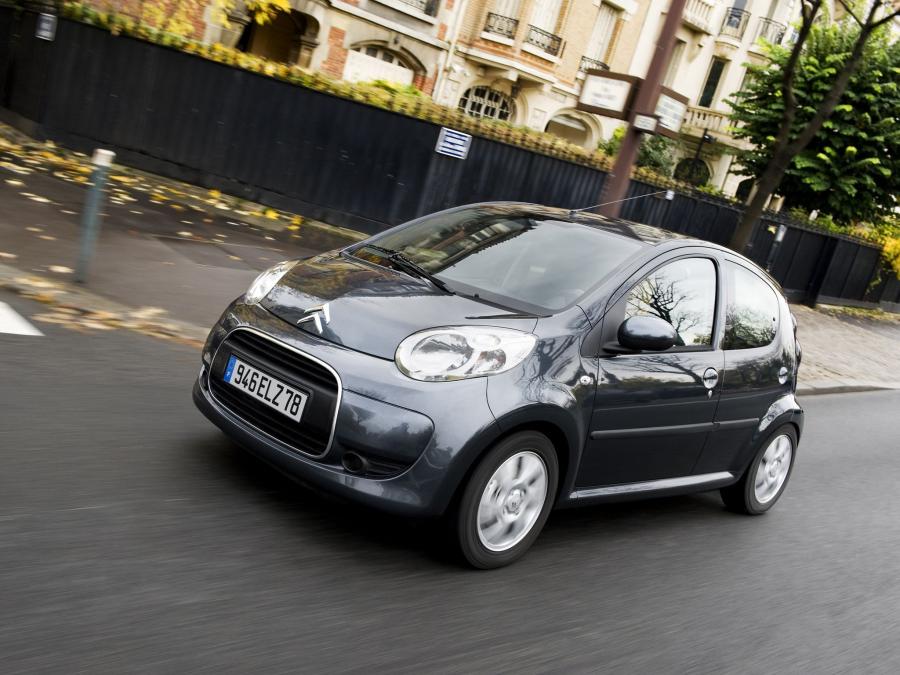  Citroen C1 5-Door 2008 года  (фото 8 из 16)